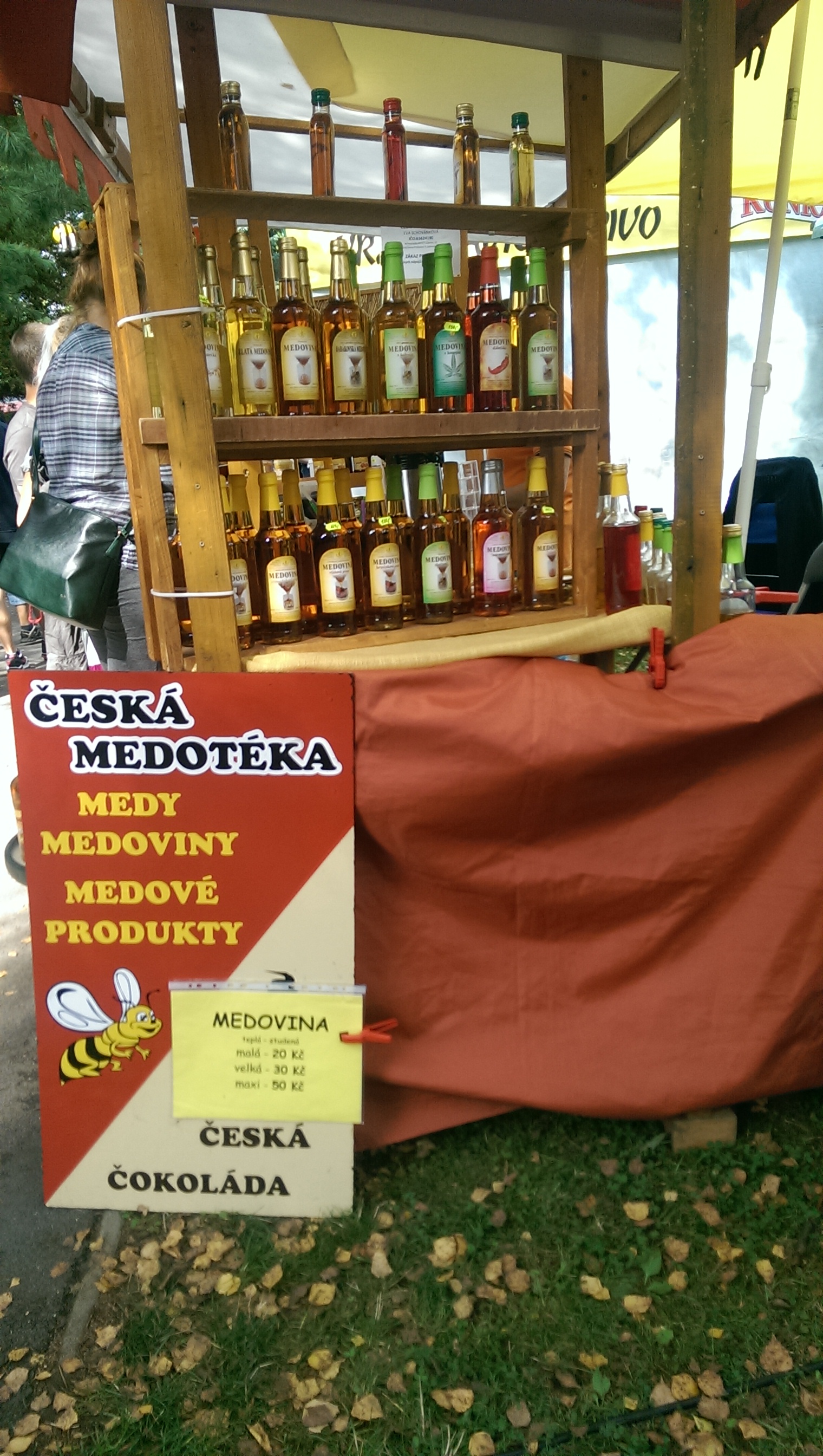 Česká medotéka na dožinkách v Semilech - 2014